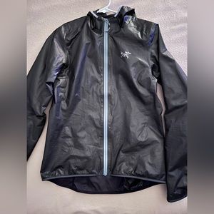 Arc'teryx Norvan SL Hoodie Women's Small